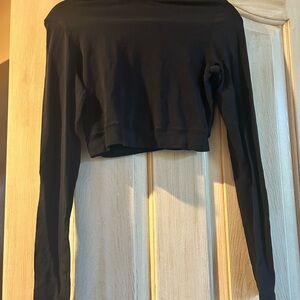 Lululemon Athletica Long Sleeve Crop Top - Black